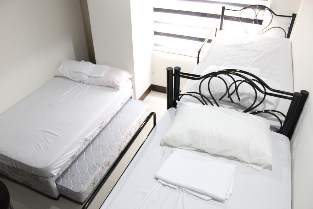 Feel Great Stay Condotels - San Marino Cebu Dış mekan fotoğraf