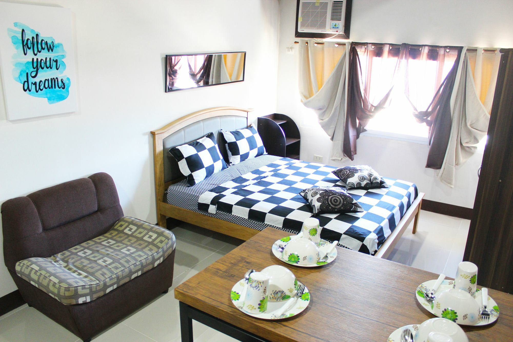 Feel Great Stay Condotels - San Marino Cebu Dış mekan fotoğraf